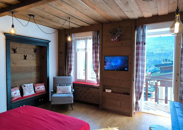 Проживание в семье Casa Da Cipi *